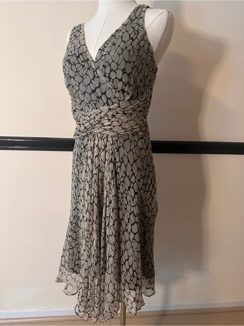 London Times Black, Brown and Beige Printed Sleeveless V-Neck Midi Dress